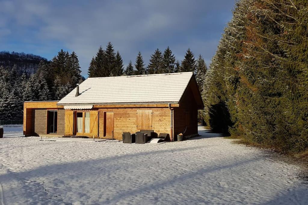 Gite Jura Mina Chalet Au Milieu De La Nature Villa Ney Exterior foto